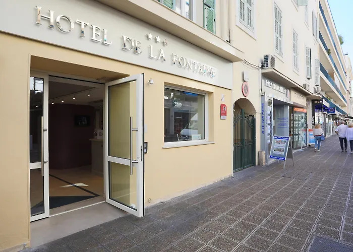 Hotel De La Fontaine Nizza